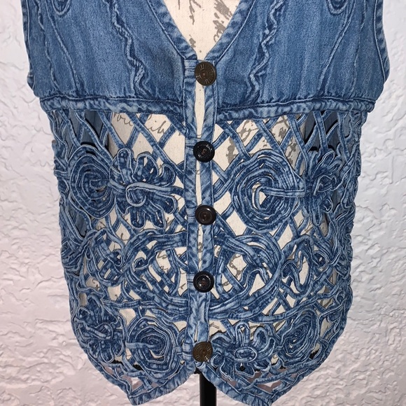 🦋Vintage Denim Crochet Boho Hippie Vest - Picture 4 of 8